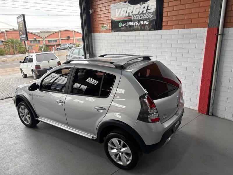 SANDERO 1.6 STEPWAY 16V FLEX 4P MANUAL - 2013 - CAXIAS DO SUL