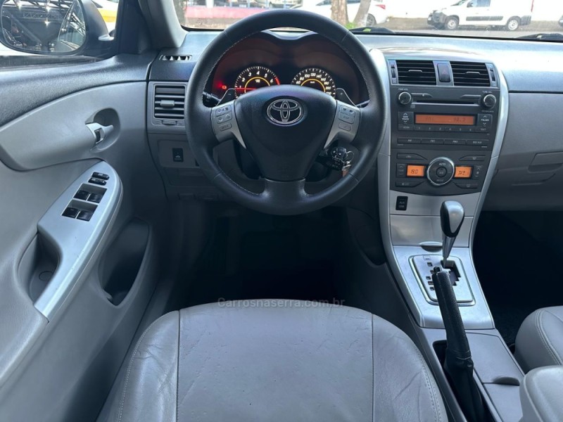 COROLLA 1.8 XEI 16V GASOLINA 4P AUTOMÁTICO - 2013 - CAMPO BOM