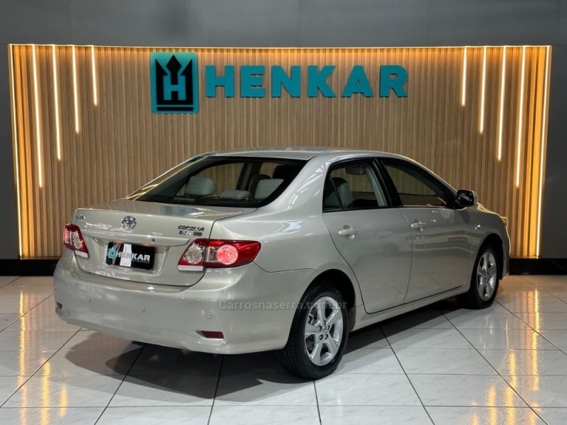 COROLLA 1.8 XEI 16V GASOLINA 4P AUTOMÁTICO - 2013 - CAMPO BOM