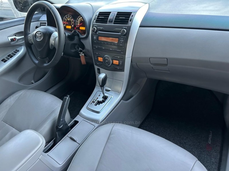 COROLLA 1.8 XEI 16V GASOLINA 4P AUTOMÁTICO - 2013 - CAMPO BOM