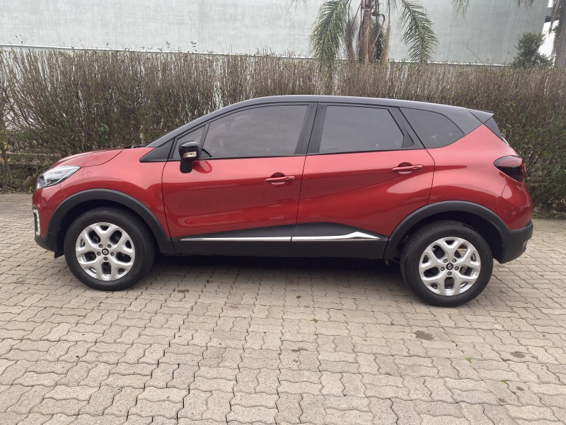 CAPTUR 1.6 16V FLEX ZEN AUTOMÁTICO - 2018 - CAXIAS DO SUL