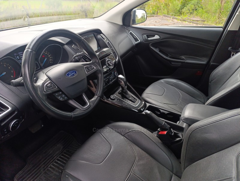 FOCUS 2.0 TITANIUM PLUS SEDAN 16V FLEX 4P AUTOMÁTICO - 2016 - CAXIAS DO SUL