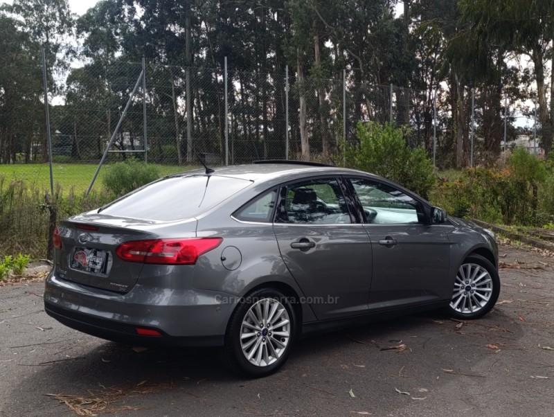FOCUS 2.0 TITANIUM PLUS SEDAN 16V FLEX 4P AUTOMÁTICO - 2016 - CAXIAS DO SUL