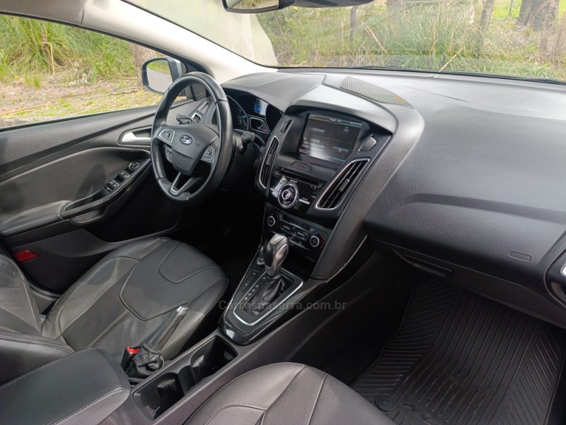 FOCUS 2.0 TITANIUM PLUS SEDAN 16V FLEX 4P AUTOMÁTICO - 2016 - CAXIAS DO SUL