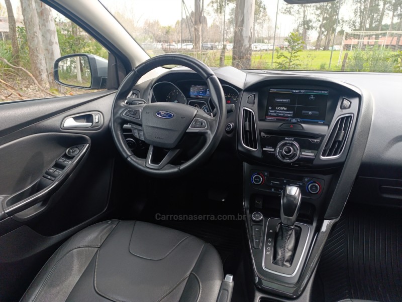 FOCUS 2.0 TITANIUM PLUS SEDAN 16V FLEX 4P AUTOMÁTICO - 2016 - CAXIAS DO SUL