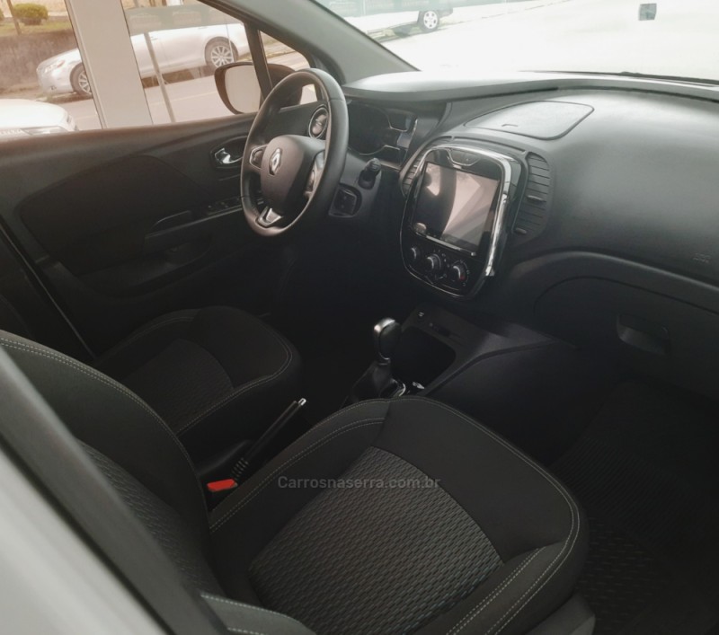 CAPTUR 1.6 LIFE 16V FLEX 4P AUTOMÁTICO - 2019 - GARIBALDI