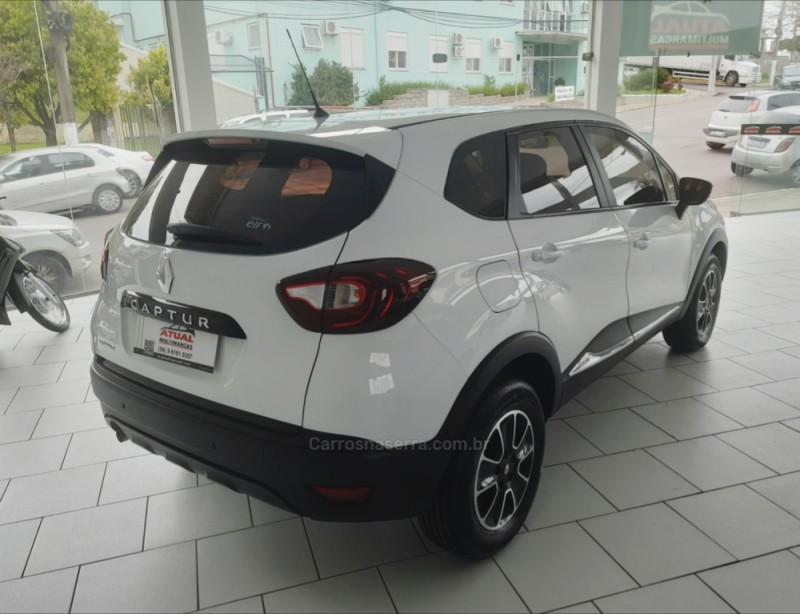 CAPTUR 1.6 LIFE 16V FLEX 4P AUTOMÁTICO - 2019 - GARIBALDI