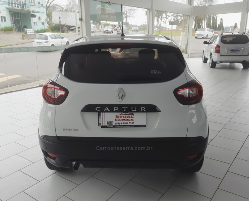 CAPTUR 1.6 LIFE 16V FLEX 4P AUTOMÁTICO - 2019 - GARIBALDI