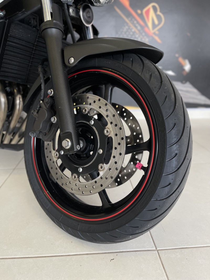 XJ6 N ABS - 2015 - PASSO FUNDO