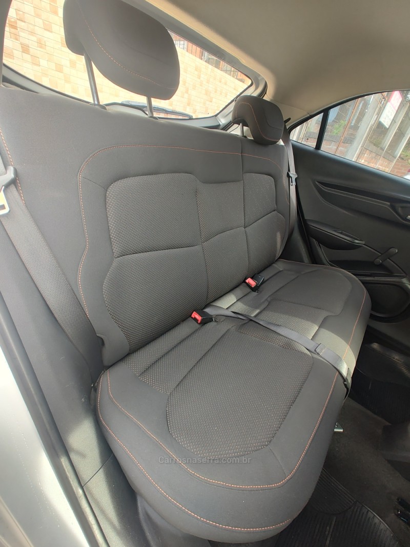 ONIX 1.4 MPFI LT 8V FLEX 4P MANUAL - 2013 - CANELA