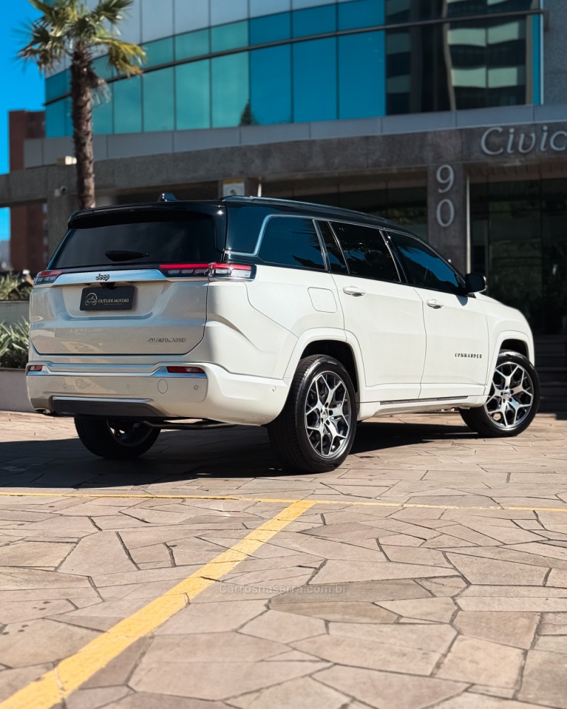 COMMANDER 1.3 OVERLAND T270 16V 4X2 TURBO FLEX 4P AUTOMÁTICO - 2022 - NOVO HAMBURGO