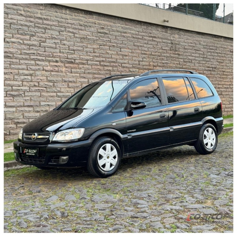 ZAFIRA 2.0 MPFI EXPRESSION 8V FLEX 4P AUTOMÁTICO