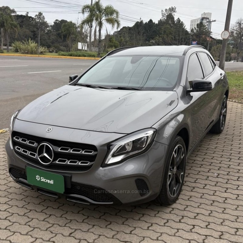 gla 200 1.6 cgi vision black edition 16v turbo flex 4p automatico 2019 caxias do sul