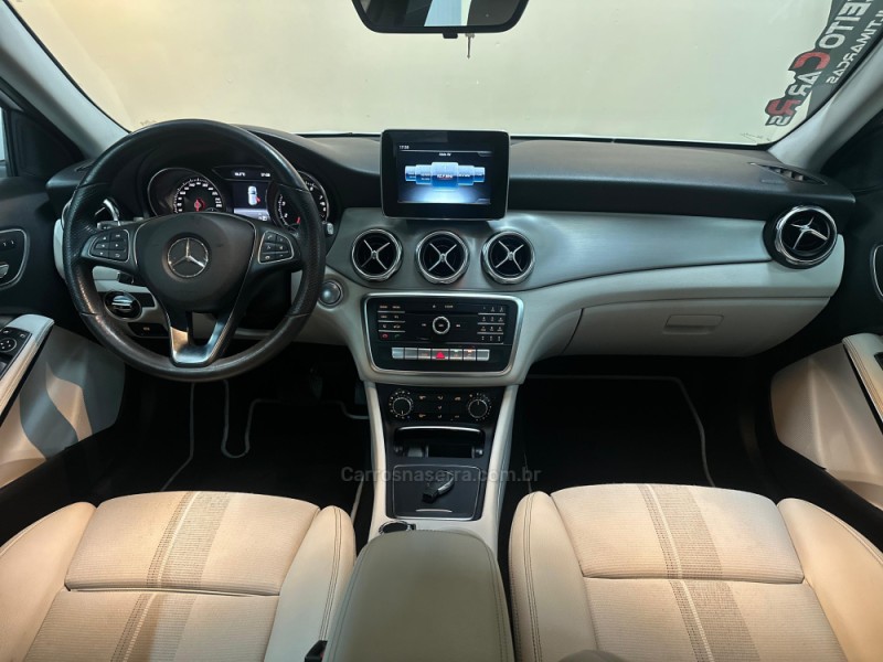 GLA 200 1.6 CGI ADVANCE 16V TURBO FLEX 4P AUTOMÁTICO - 2019 - NOVO HAMBURGO