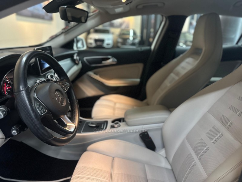 GLA 200 1.6 CGI ADVANCE 16V TURBO FLEX 4P AUTOMÁTICO - 2019 - NOVO HAMBURGO