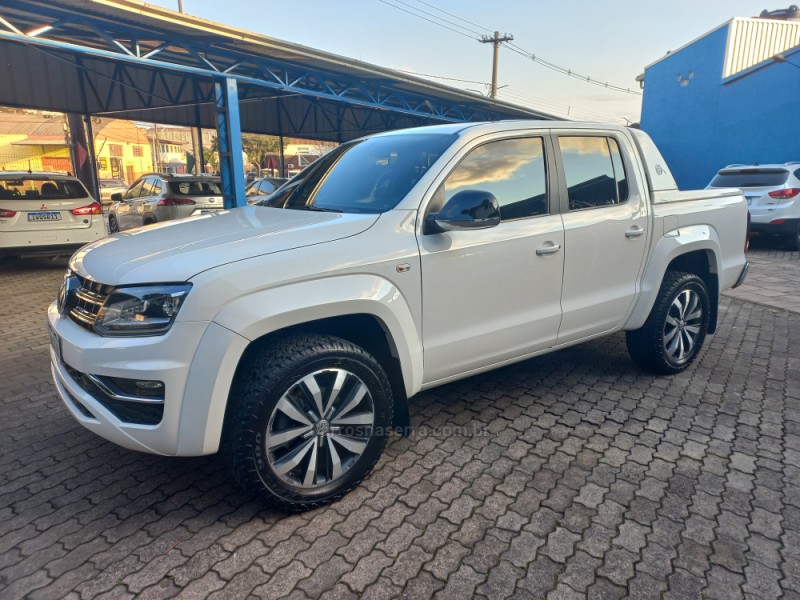 AMAROK 3.0 V6 EXTREME CD DIESEL 4X4 AT 4P AUTOMÁTICO - 2020 - CAXIAS DO SUL