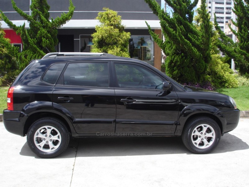 TUCSON 2.0 MPFI GLS 16V 143CV 2WD FLEX 4P AUTOMÁTICO - 2014 - CAXIAS DO SUL