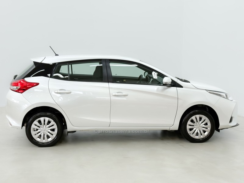 YARIS 1.5 XL 16V FLEX 4P AUTOMATÍCO - 2022 - CAXIAS DO SUL