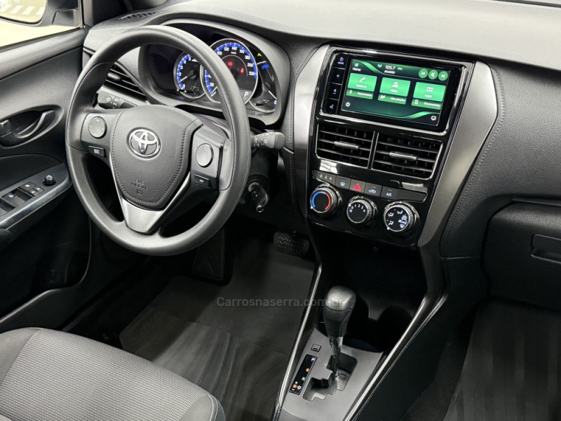 YARIS 1.5 XL 16V FLEX 4P AUTOMATÍCO - 2022 - CAXIAS DO SUL