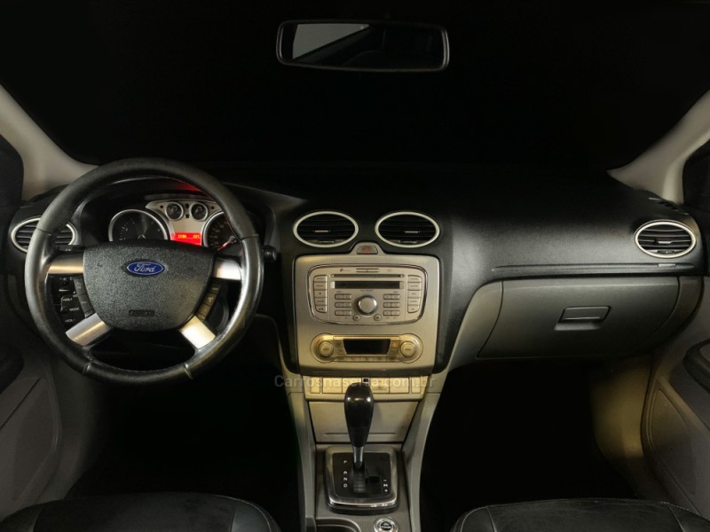 FOCUS 2.0 TITANIUM PLUS HATCH 16V FLEX 4P AUTO - 2012 - PORTO ALEGRE