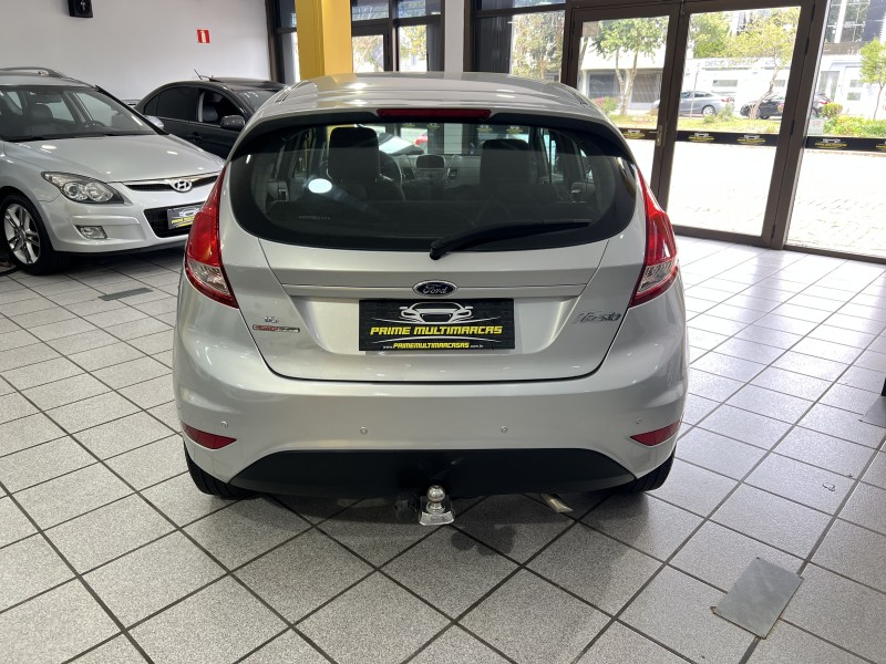 FIESTA 1.6 SE HATCH 16V FLEX 4P AUTOMÁTICO - 2014 - CAXIAS DO SUL