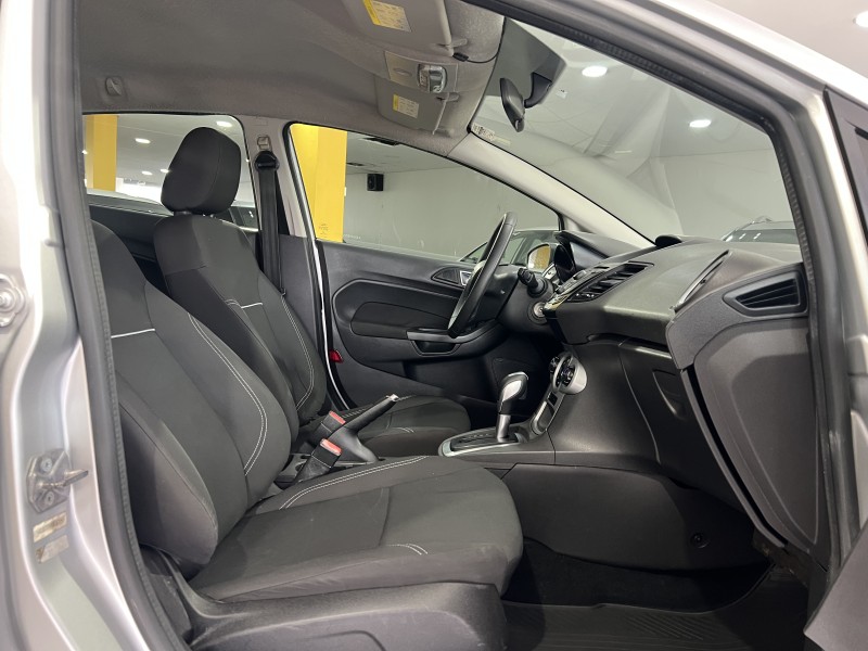 FIESTA 1.6 SE HATCH 16V FLEX 4P AUTOMÁTICO - 2014 - CAXIAS DO SUL