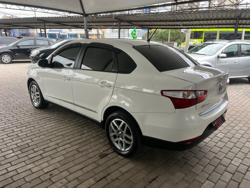 GRAND SIENA 1.6 MPI ESSENCE 16V FLEX 4P AUTOMATIZADO - 2014 - CAXIAS DO SUL