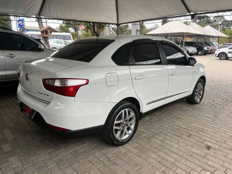 GRAND SIENA 1.6 MPI ESSENCE 16V FLEX 4P AUTOMATIZADO - 2014 - CAXIAS DO SUL