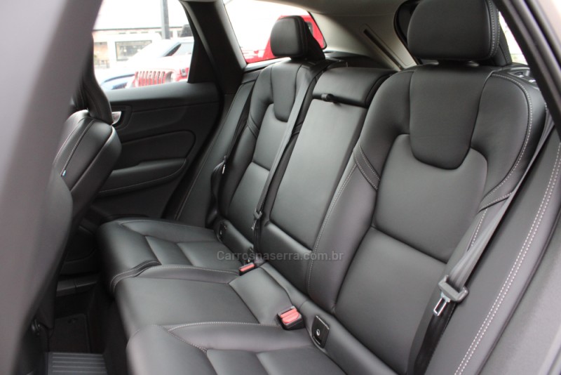 XC60 2.0 T8 ULTIMATE AWD HIBRIDO 4P AUTOMÁTICO - 2023 - CAXIAS DO SUL