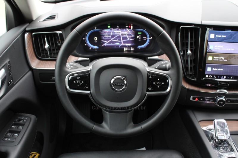 XC60 2.0 T8 ULTIMATE AWD HIBRIDO 4P AUTOMÁTICO - 2023 - CAXIAS DO SUL