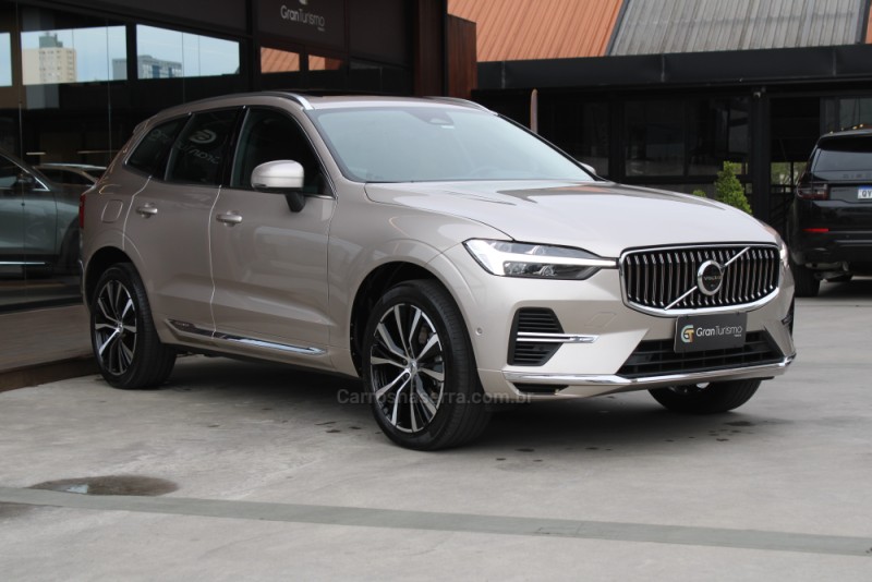 XC60 2.0 T8 ULTIMATE AWD HIBRIDO 4P AUTOMÁTICO - 2023 - CAXIAS DO SUL