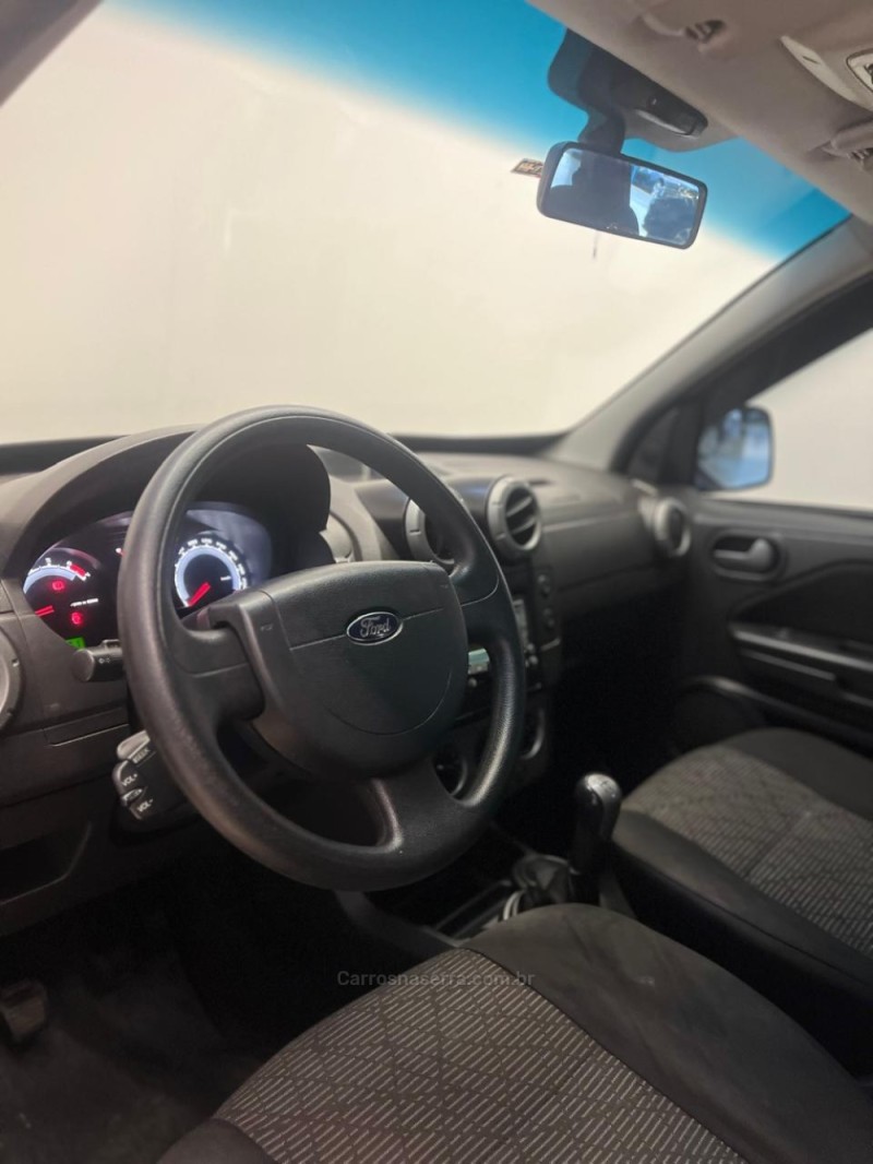 ECOSPORT 1.6 FREESTYLE 8V FLEX 4P MANUAL - 2011 - NOVO HAMBURGO