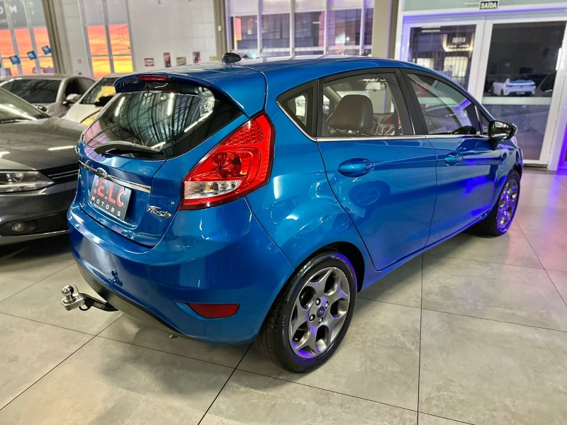 FIESTA 1.6 SE HATCH 16V FLEX 4P MANUAL - 2013 - CAXIAS DO SUL