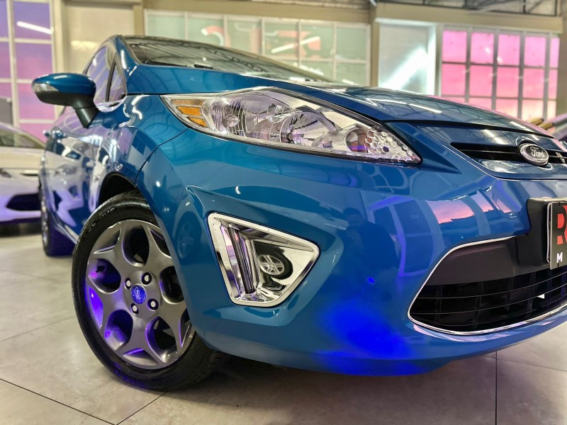 FIESTA 1.6 SE HATCH 16V FLEX 4P MANUAL - 2013 - CAXIAS DO SUL