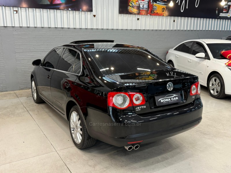 JETTA 2.5 I 20V 150CV GASOLINA 4P TIPTRONIC - 2007 - CAXIAS DO SUL