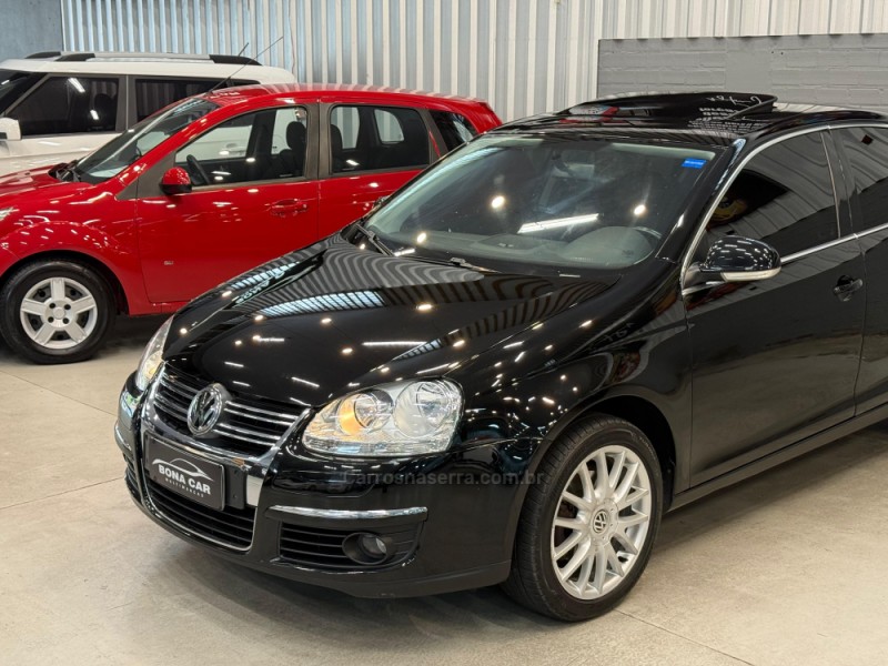 JETTA 2.5 I 20V 150CV GASOLINA 4P TIPTRONIC - 2007 - CAXIAS DO SUL