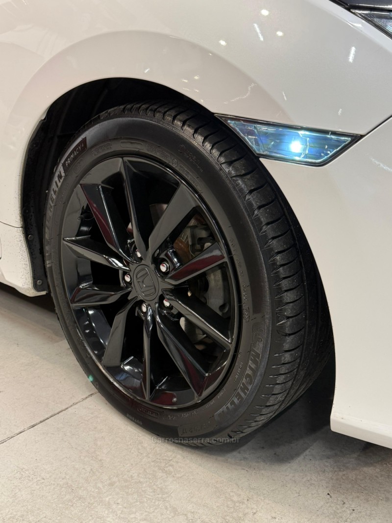CIVIC 1.5 16V TOURING TURBO GASOLINA 4P AUTOMÁTICO - 2020 - CAXIAS DO SUL