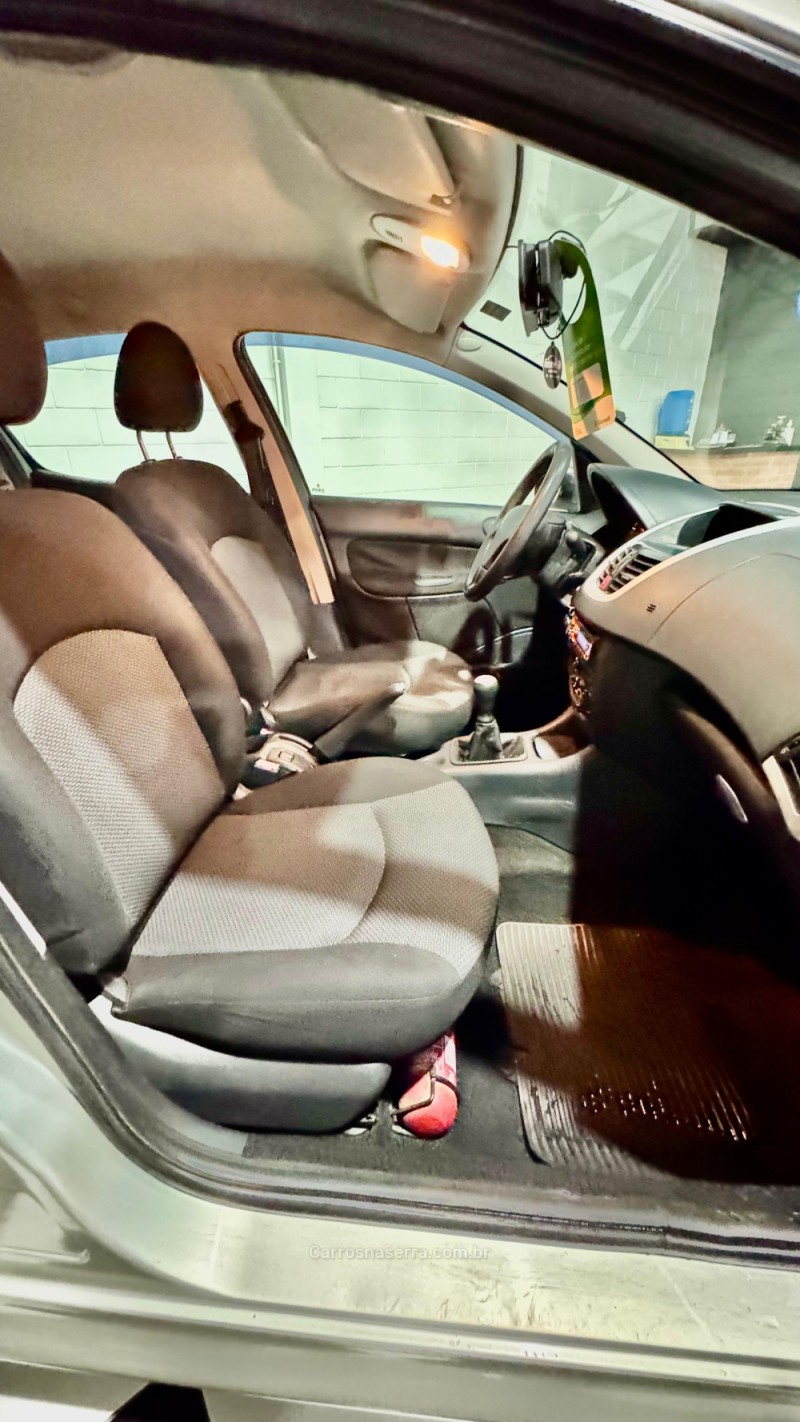 207 1.4 XR 8V FLEX 4P MANUAL - 2012 - MONTENEGRO