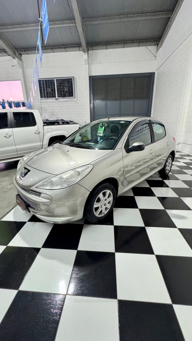 207 1.4 XR 8V FLEX 4P MANUAL - 2012 - MONTENEGRO