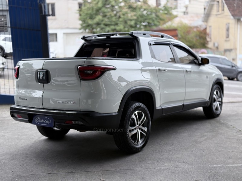 TORO 2.0 16V TURBO DIESEL FREEDOM 4WD AT9 AUTOMÁTICO - 2018 - CAXIAS DO SUL