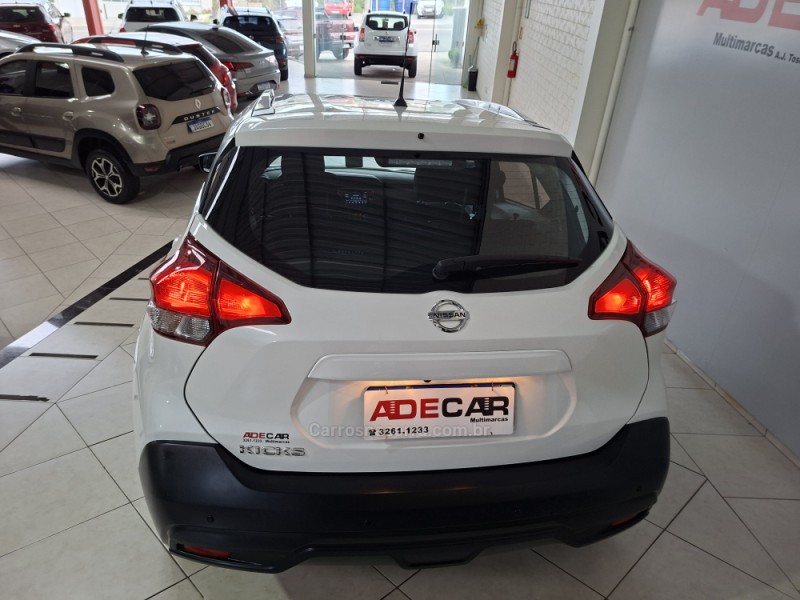 KICKS 1.6 16V FLEX S 4P MANUAL - 2020 - FARROUPILHA