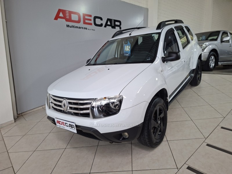 DUSTER 1.6 OUTDOOR 4X2 16V FLEX 4P MANUAL - 2015 - FARROUPILHA