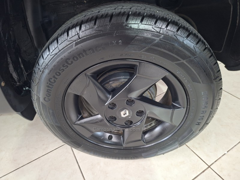 DUSTER 1.6 OUTDOOR 4X2 16V FLEX 4P MANUAL - 2015 - FARROUPILHA