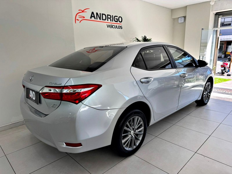 COROLLA 2.0 XEI 16V FLEX 4P AUTOMÁTICO - 2017 - CAXIAS DO SUL