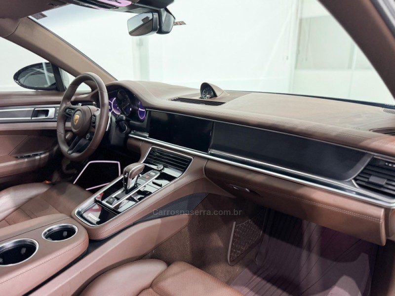 PANAMERA 2.9 V6 TURBO AWD 4 E-HÍBRIDO 4P AUTOMÁTICO - 2022 - ESTâNCIA VELHA