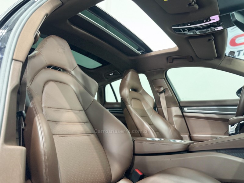 PANAMERA 2.9 V6 TURBO AWD 4 E-HÍBRIDO 4P AUTOMÁTICO - 2022 - ESTâNCIA VELHA
