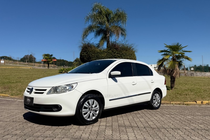 VOYAGE 1.6 MI TREND 8V FLEX 4P MANUAL - 2010 - CAXIAS DO SUL