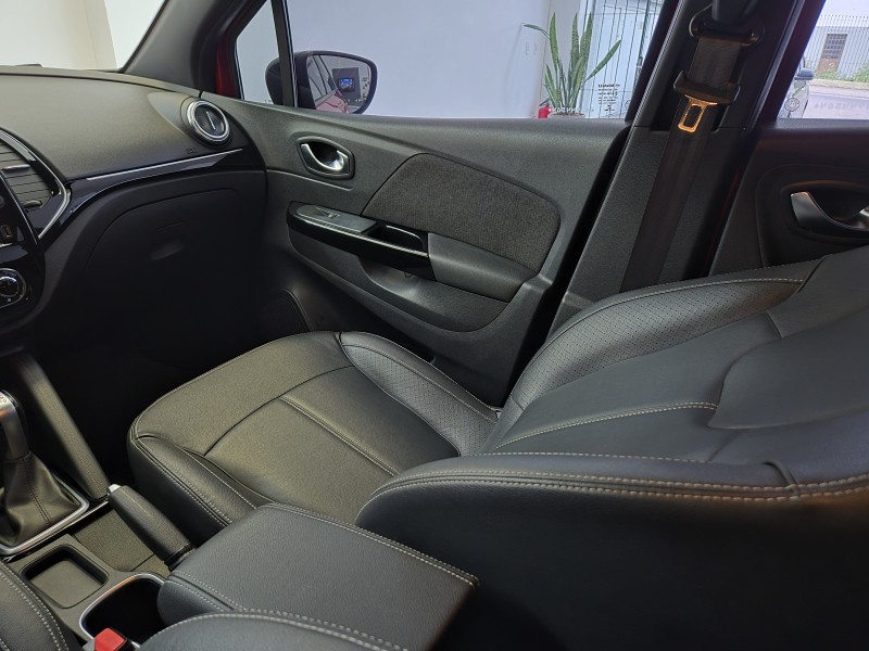 CAPTUR 1.3 INTENSE TURBO 16V FLEX 5P AUTOMÁTICO - 2022 - BENTO GONçALVES