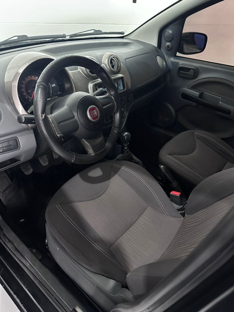 UNO 1.4 EVO WAY 8V FLEX 4P MANUAL - 2012 - FARROUPILHA