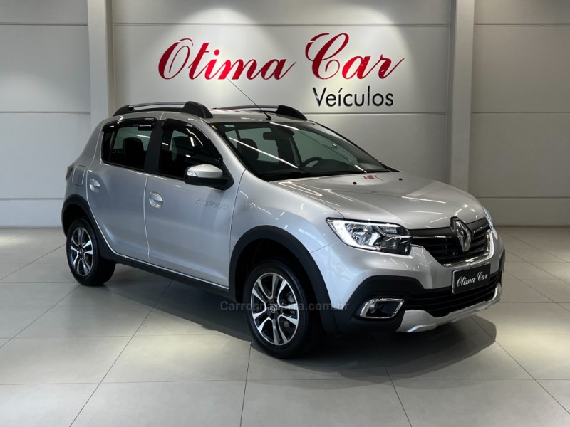 SANDERO 1.6 STEPWAY ICONIC X-TRONIC 16V FLEX 4P AUTOMÁTICO - 2022 - FLORES DA CUNHA